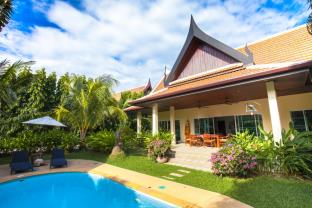 プーケット タイ ホテル休暇割引コード Phuket agoda.com