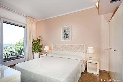 パレルモ イタリア ホテル休暇割引コード Palermo booking.com