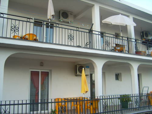 Bar Montenegro código de descuento de vacaciones booking.com