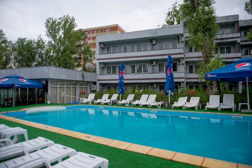 ママイア ルーマニア ホテル休暇割引コード Mamaia booking.com