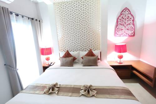 チェンマイ タイ ホテル休暇割引コード Chiangmai booking.com