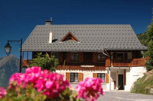 ヴォジャニー フランス ホテル休暇割引コード Vaujany booking.com