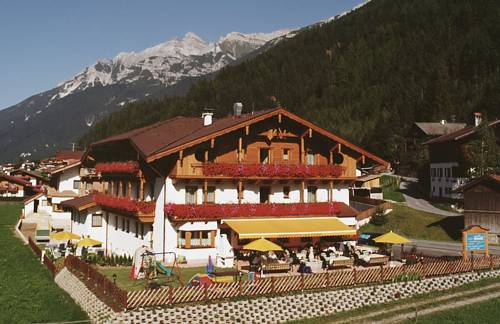 Neustift im Stubaital オーストリア ホテル休暇割引コード Neustift im Stubaital booking.com