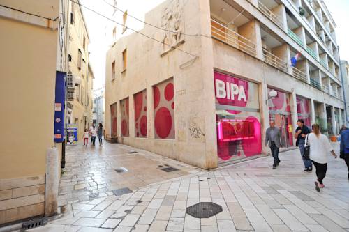 ザダル クロアチア ホテル休暇割引コード Zadar booking.com
