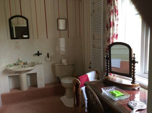 トーントン イギリス ホテル休暇割引コード Taunton booking.com