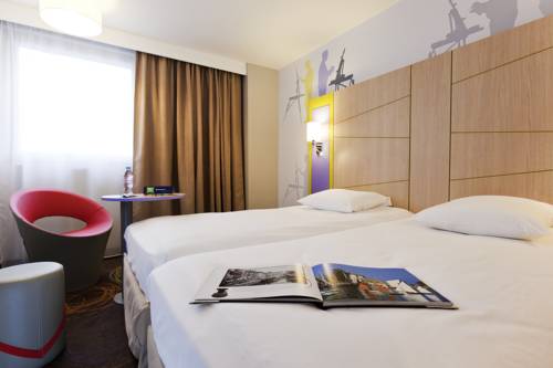 オンフルール フランス ホテル休暇割引コード Honfleur booking.com
