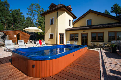 CeskeBudějovice チェコ共和国 ホテル休暇割引コード Ceske Budějovice booking.com