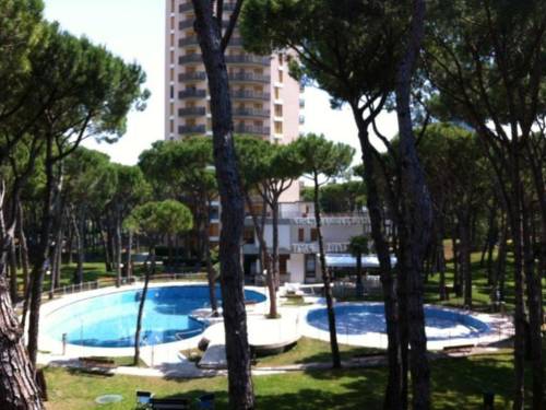Lido di Jesolo Italy hotel vacation discount code