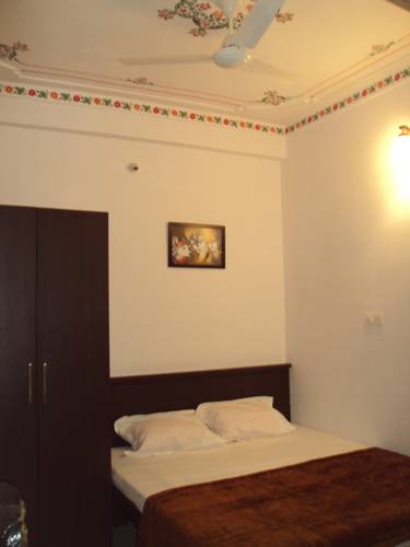 ウダイプール インド ホテル休暇割引コード Udaipur booking.com