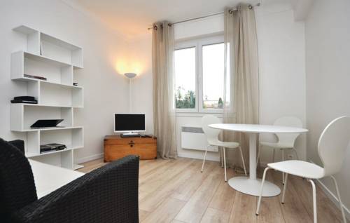 Cannes Francia código de descuento de vacaciones booking.com
