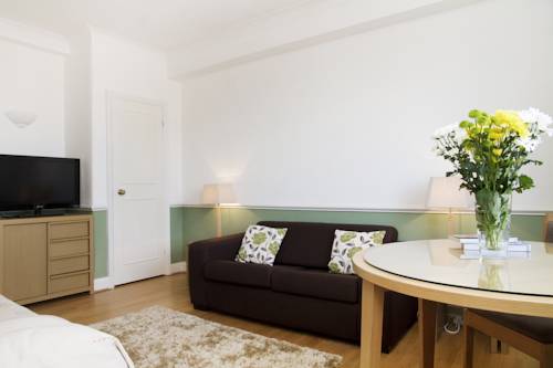 London United Kingdom hotel vacation discount code