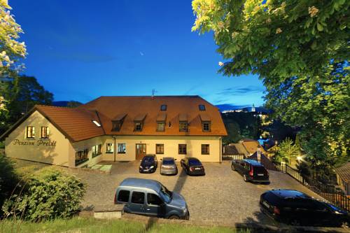 チェスキークルムロフ チェコ共和国 ホテル休暇割引コード Český Krumlov booking.com