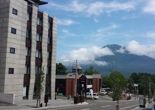 ニセコ 日本 ホテル休暇割引コード Niseko booking.com