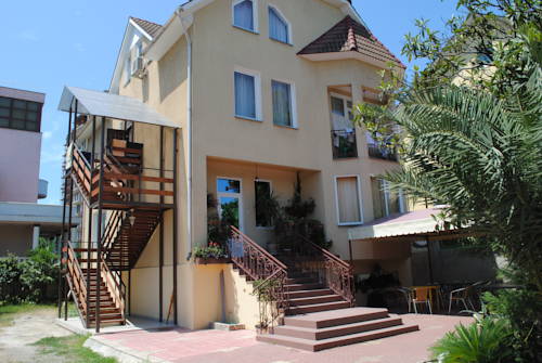 Adler Rusia código de descuento de vacaciones booking.com