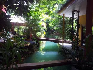 チャーン島 タイ ホテル休暇割引コード Koh Chang agoda.com
