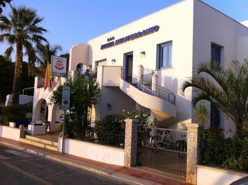 サンヴィートロカーポ イタリア ホテル休暇割引コード San Vito lo Capo booking.com