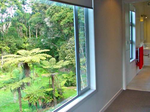Auckland New Zealand hotel vacation discount code
