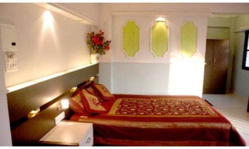 Ir a India código de descuento de vacaciones booking.com