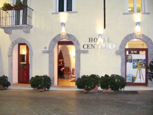 Olbia Italia código de descuento de vacaciones booking.com