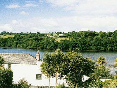 デボラントルロ イギリス ホテル休暇割引コード Devoran Truro booking.com