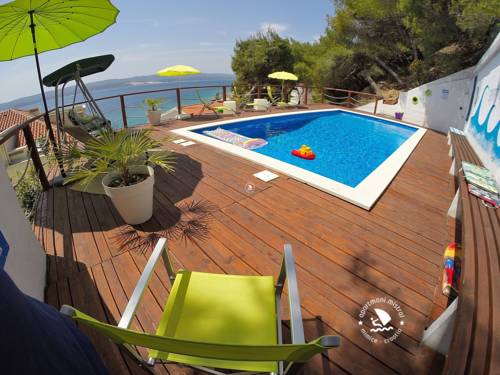 Mimice Croacia código de descuento de vacaciones booking.com