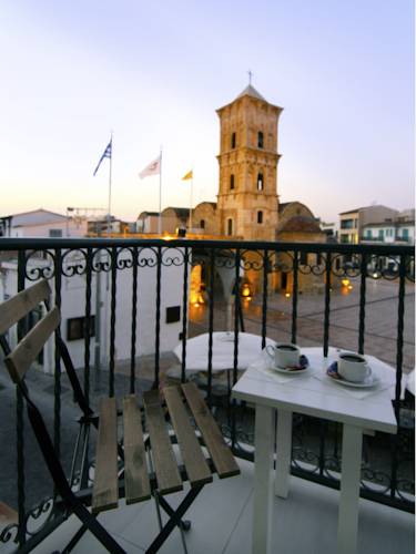 ラルナカ キプロス ホテル休暇割引コード Larnaca booking.com