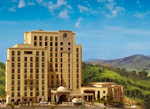 マーディン 七面鳥 ホテル休暇割引コード Mardin booking.com