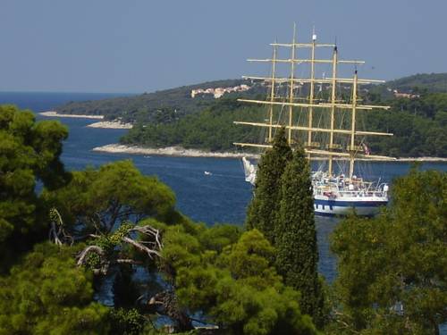ロヴィニ クロアチア ホテル休暇割引コード Rovinj booking.com