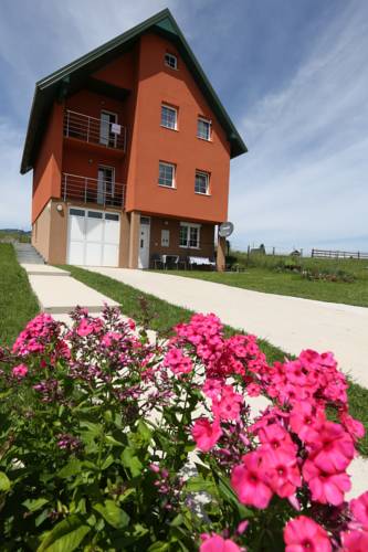 Žabljak Montenegro código de descuento de vacaciones booking.com