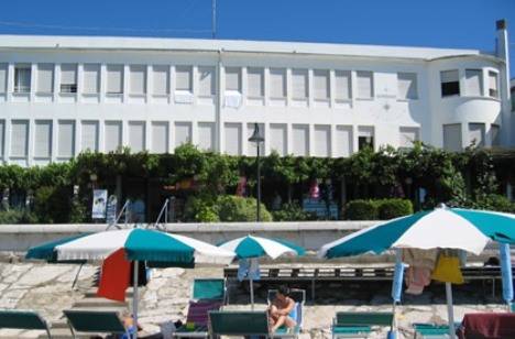 カオルレ イタリア ホテル休暇割引コード Caorle booking.com